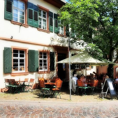 Historischer Adelshof Am Marktplatz, Atelier 70 M² Weinheim Exterior photo